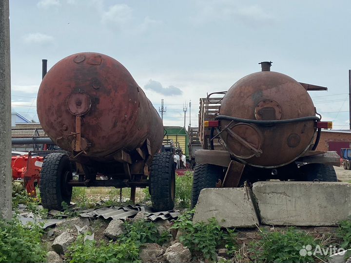 Полуприцеп мжт (Разбрасыватель удобрений)