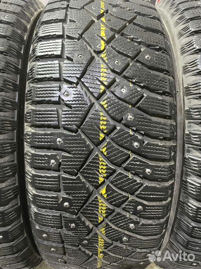 Nitto Therma Spike 205/55 R16 87M