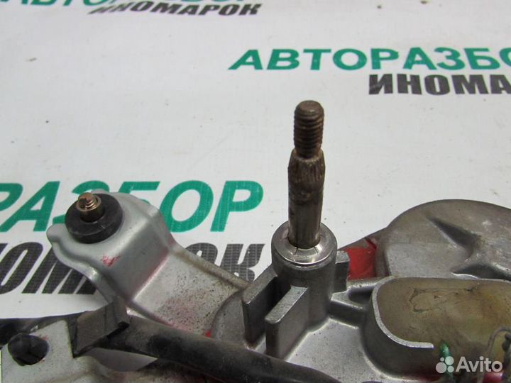 Моторчик стеклоочистителя задний для Toyota Hilux