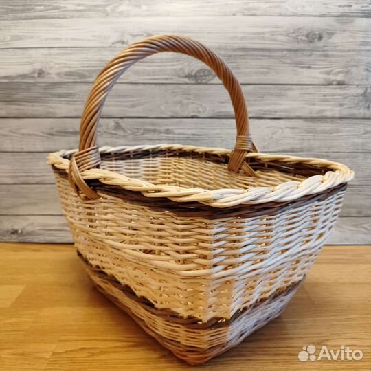 Корзина плетёная новая прямоугольная