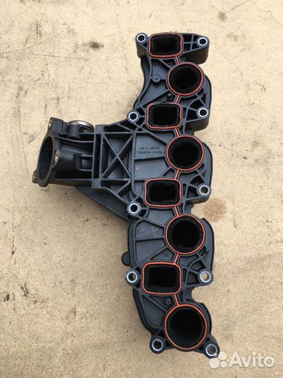 Впускной коллектор VAG 2.0 TDI 03L129711AF