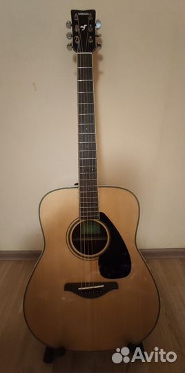 Гитара Yamaha fg820