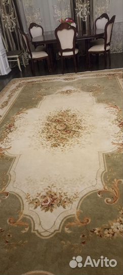 Ковер шерстяной