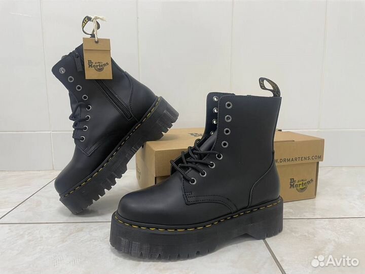 Dr.Martens Jadon