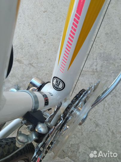 Велосипед подростковый для девочки