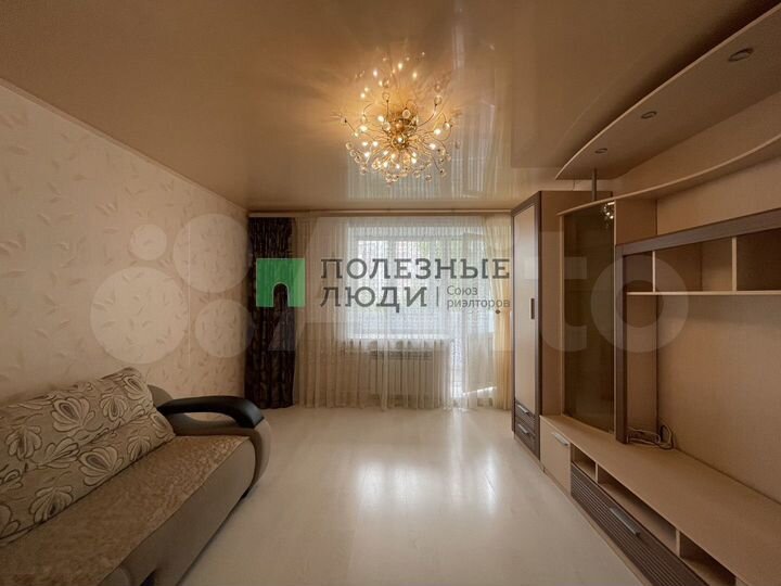 3-к. квартира, 60 м², 3/9 эт.