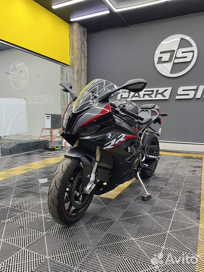 BMW S1000RR