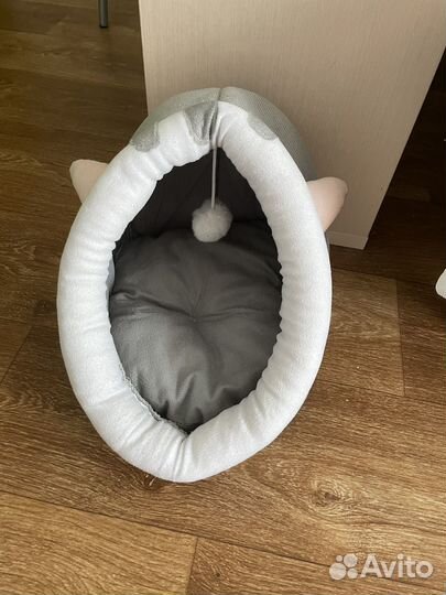 Лежанка для кошек