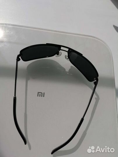 Солнцезащитные очки