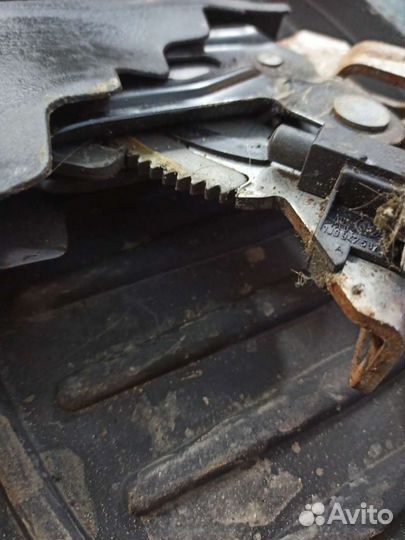 Механизм ручного тормоза гольф 4, бора