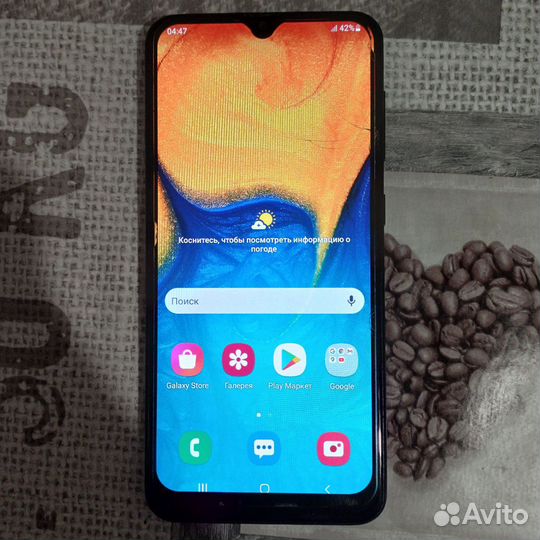 Samsung Galaxy A20, 3/32 ГБ
