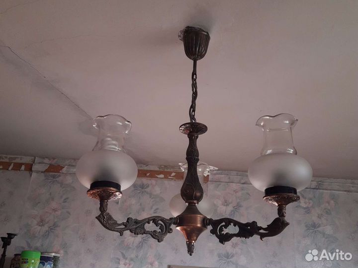 Люстра потолочная