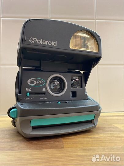 Polaroid 600 turquoise