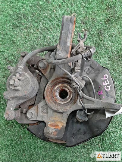 Ступица передняя правая honda FIT