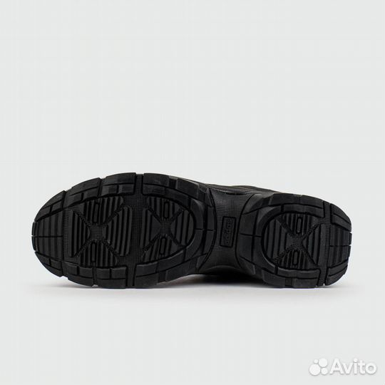 Кроссовки Adidas Climaproof Black with Fur