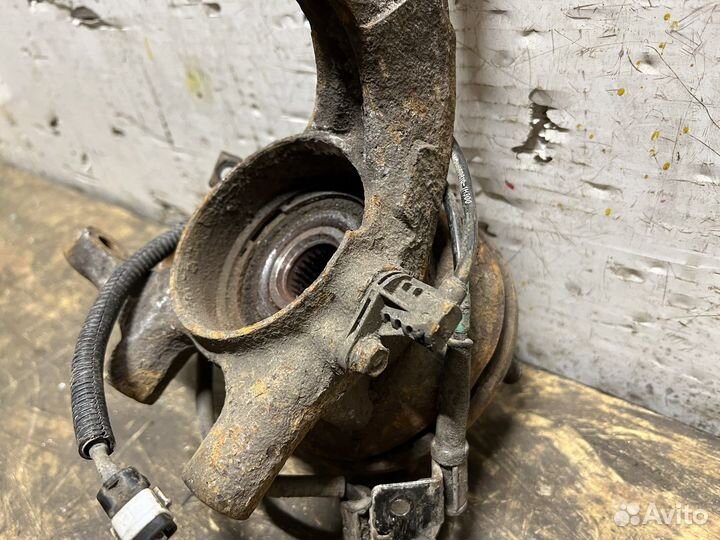 Кулак передний левый Kia Ceed 1 ED 06-10г