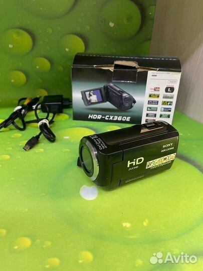 Цифровая видеокамера Sony HDR-CX360E