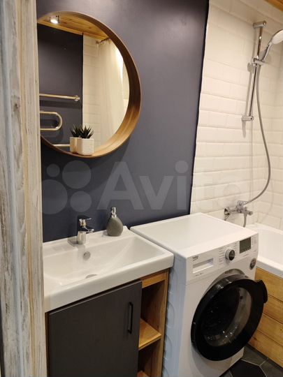 Квартира-студия, 35 м², 4/4 эт.