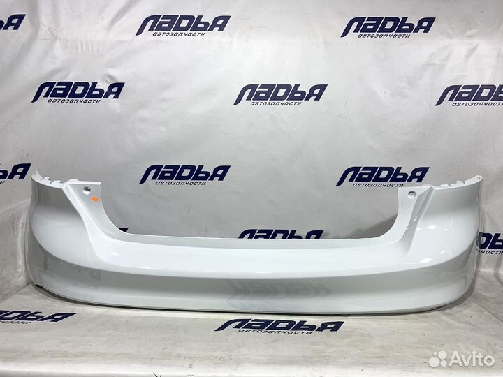 Бампер Ford Focus 3(11-15) задний хэтчбек Белый Frozen White 7VTA