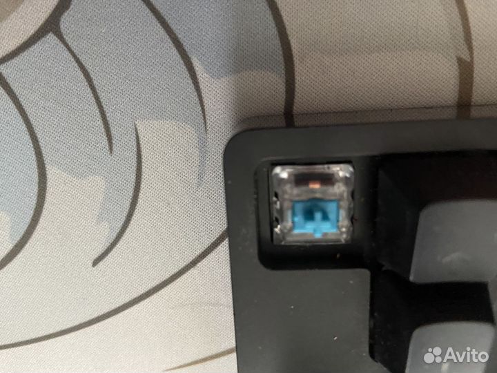 Игровая клавиатура logitech g pro