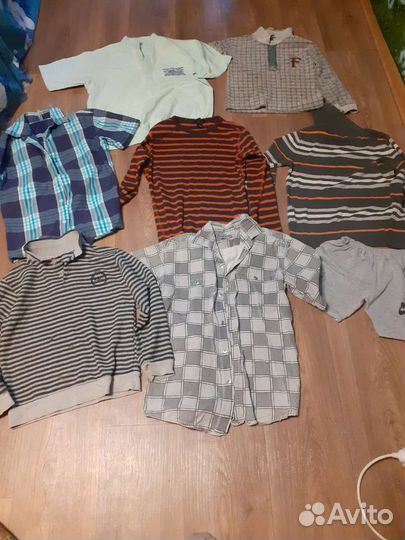 Отдам футболки шорты кофты джинсы с 3 до 6 лет