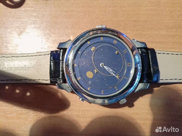 Двусторонние часы