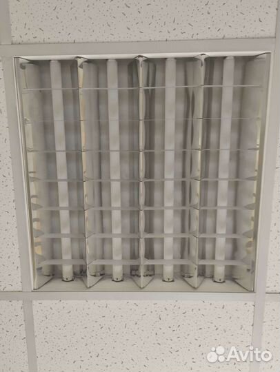 Светильник потолочный