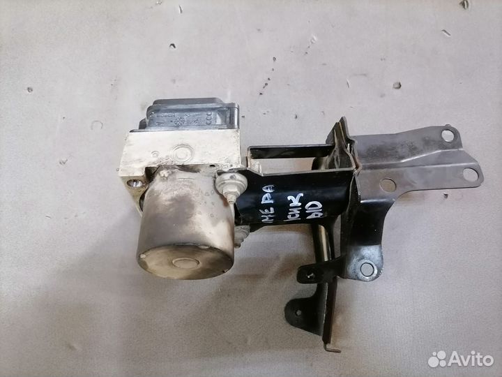 Блок ABS (насос) для Nissan Almera Classic (B10)