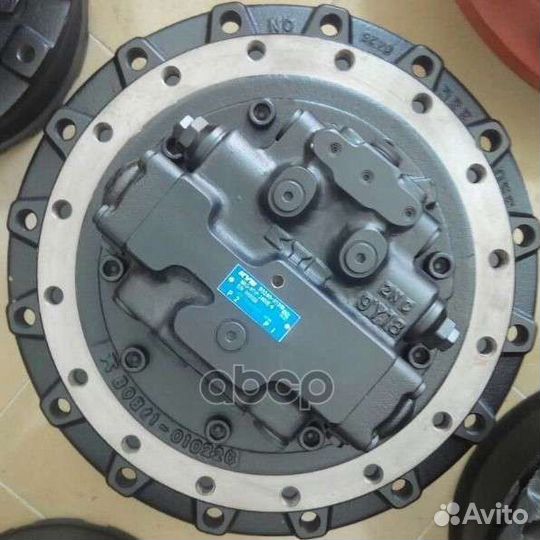 Редуктор хода Хитачи / Hitachi Zx 160-1 с мотором