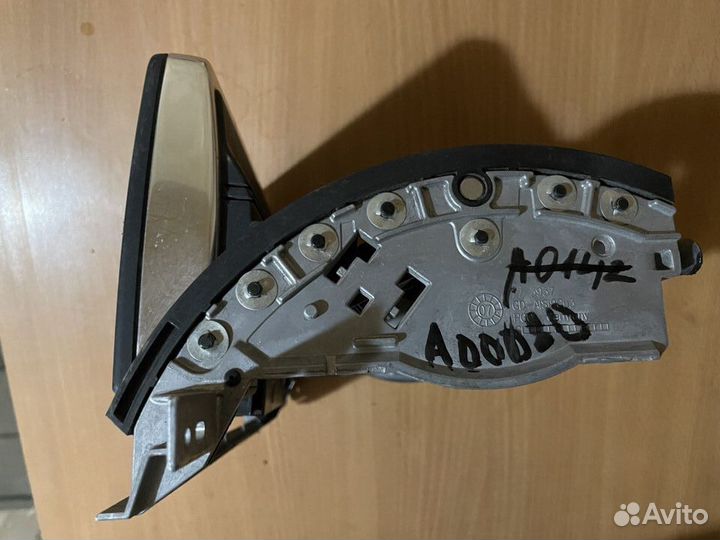 Монитор mmi в сборе с приводом Audi A8 D3