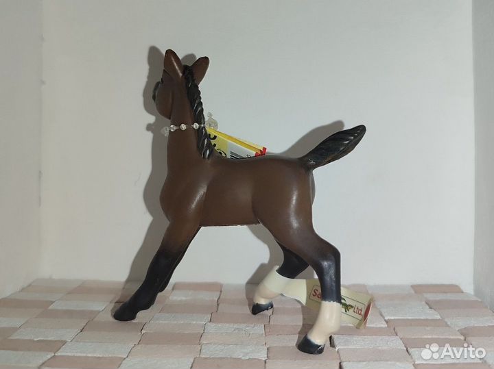 Жеребëнок Safari LTD