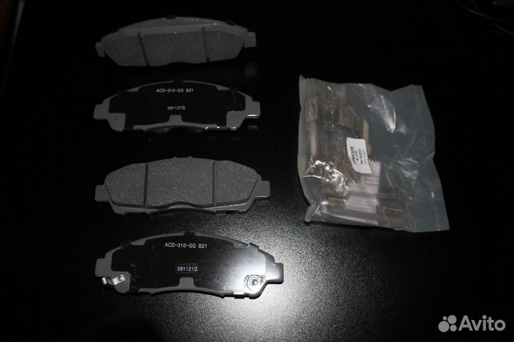 Колодки тормозные передние XT5