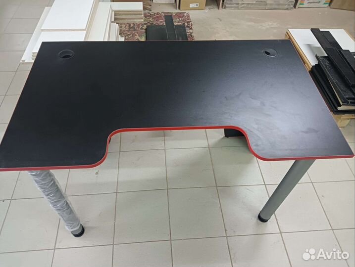 Геймерский стол