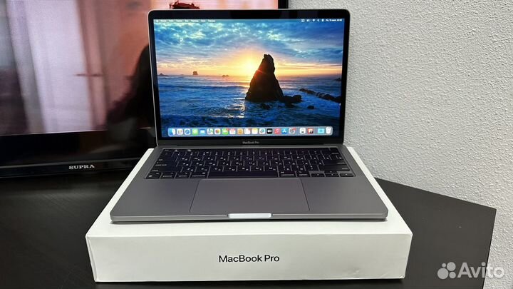 MacBook Pro 13 M2 Базовый 99% акб