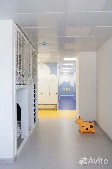 Воспитатель в частный детский сад