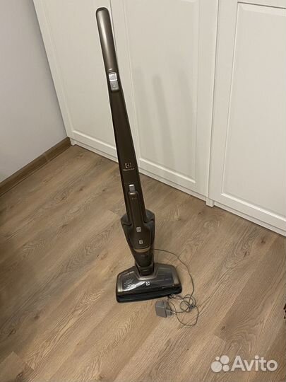 Пылесос Electrolux на запчасти