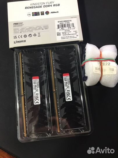 Оперативная память ddr4 16gb 4266 MHz RGB