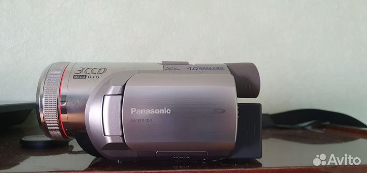 Видеокамера Panasonic NV-GS500