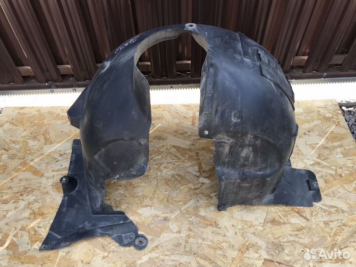 Локер передний левый Mercedes W246 B-Klasse