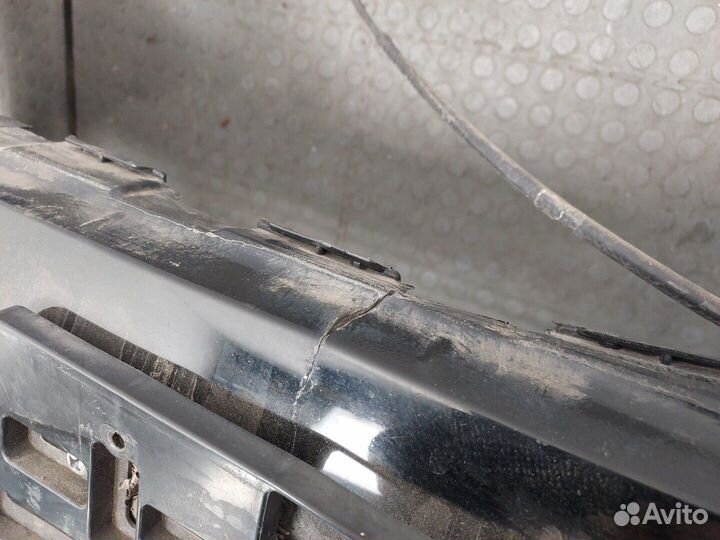 Бампер Lexus LS460, 2010