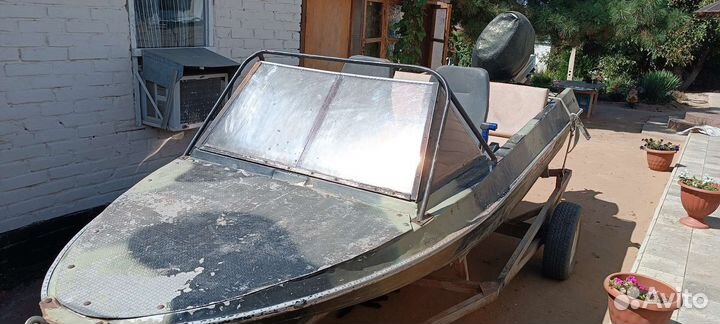 Крым с мотором Honda 50л/с