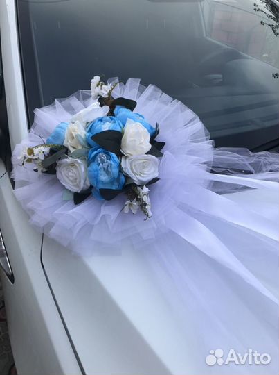 Свадебные украшения на машину