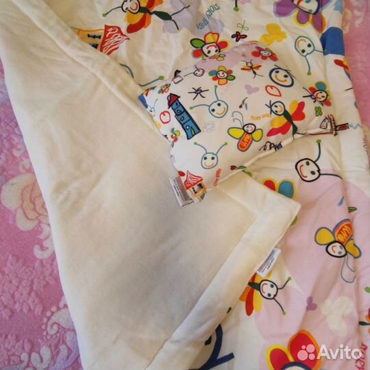 Красивый наборчик, новый, одеялко + подушечка