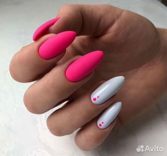 Маникюр, наращивание в салоне окошко 16.04 В 11.00