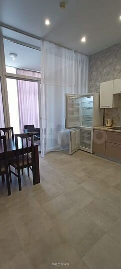 2-к. квартира, 76 м², 1/4 эт.