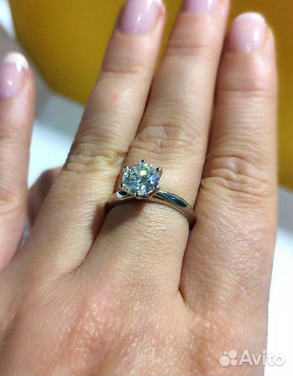 Кольцо с бриллиантом (муассанит) 2ct D au750 925