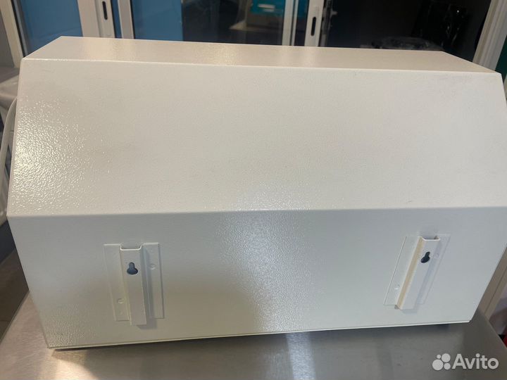 Камера ультрафиолетовая для хранения стерильных ин