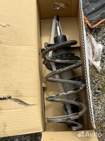 Передние стойки kia rio