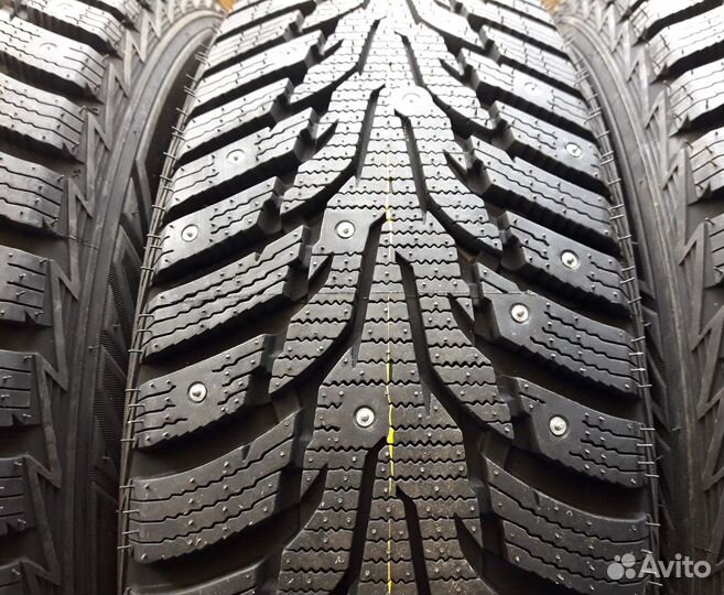 Nexen Winguard WinSpike WH62 215/65 R16