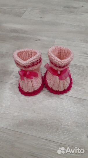 Жилетка вязаная и носки